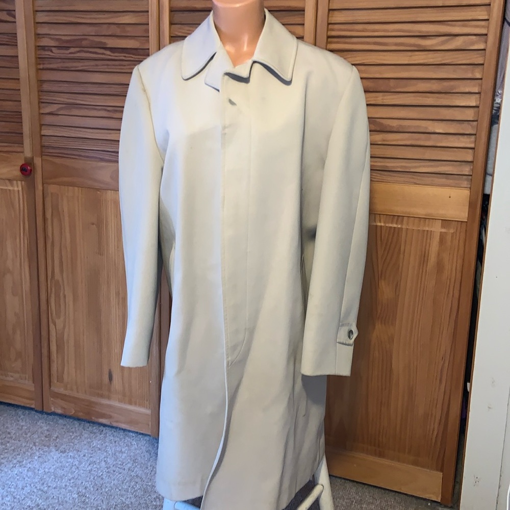 GLENEAGLES TRENCH COAT 40 reg Made in USA light tan gentleman’s classic
